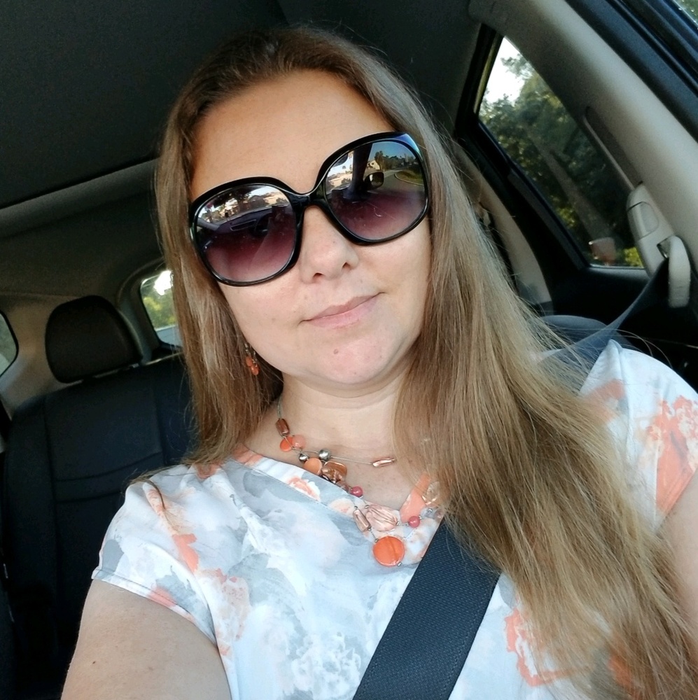 Meet your Posher, Jen